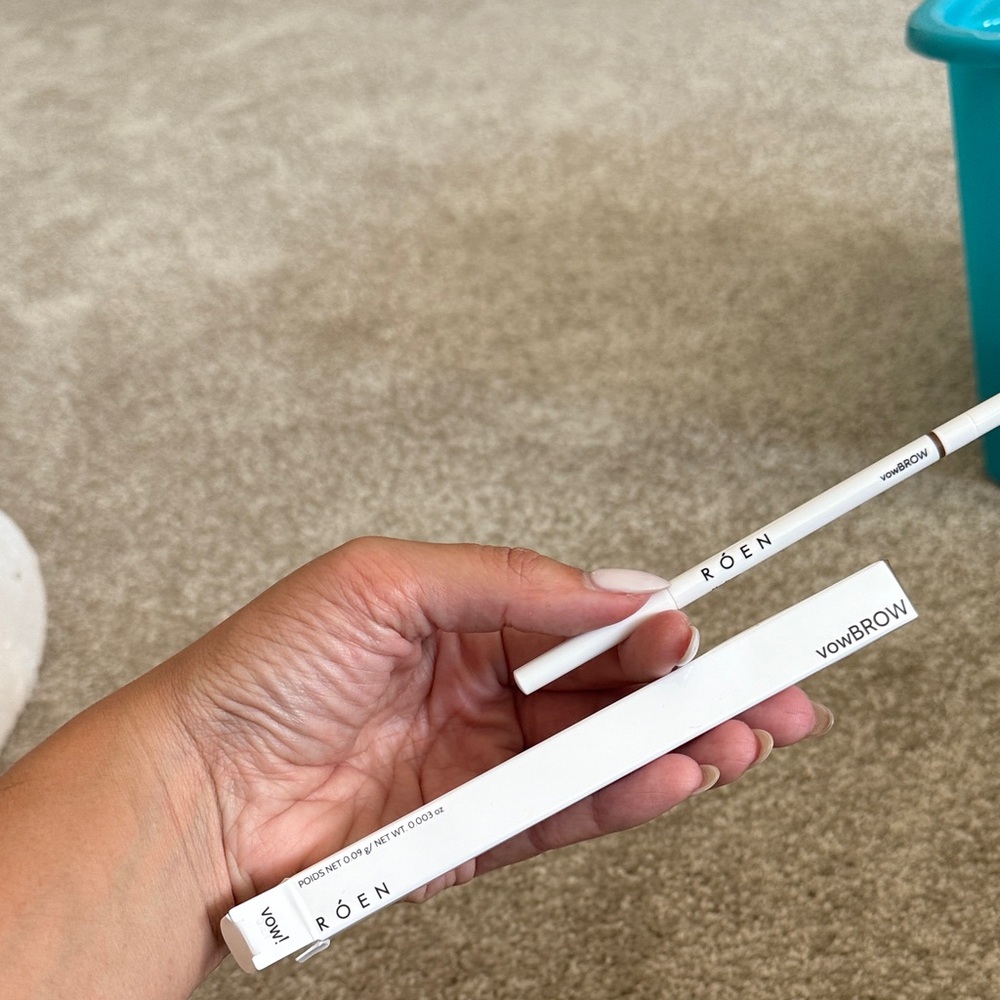 RÓEN VowBrow Pencil - White